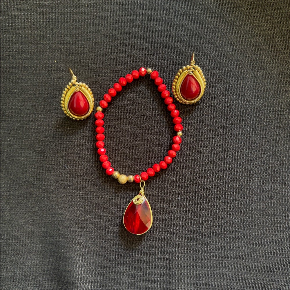 Elegant Red and Gold Jewelry Set